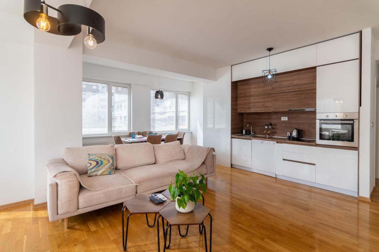 High-End Spacious Apartment Next To City Mall Скопье Экстерьер фото